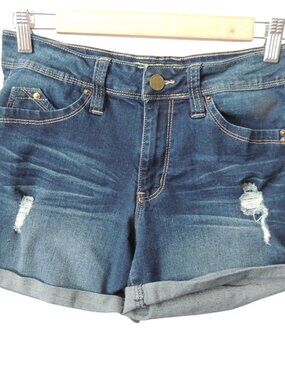 WannaBettaButt? YMI Mid rise cuffed shorts Jeans size 5
